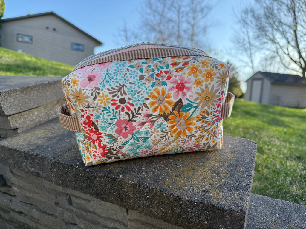 Holland Pouch