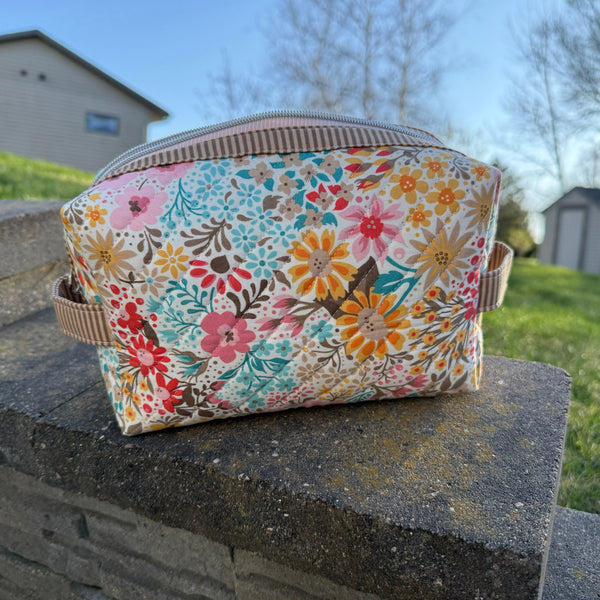 Holland Pouch