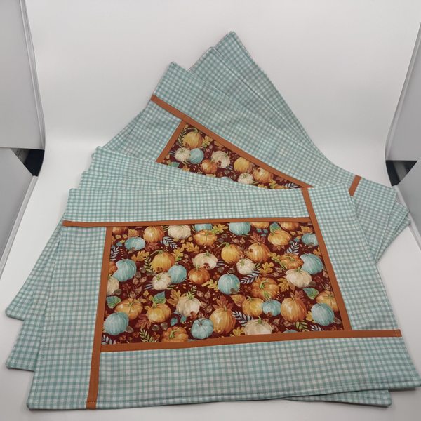 Set of 4 Reversible Placemats
